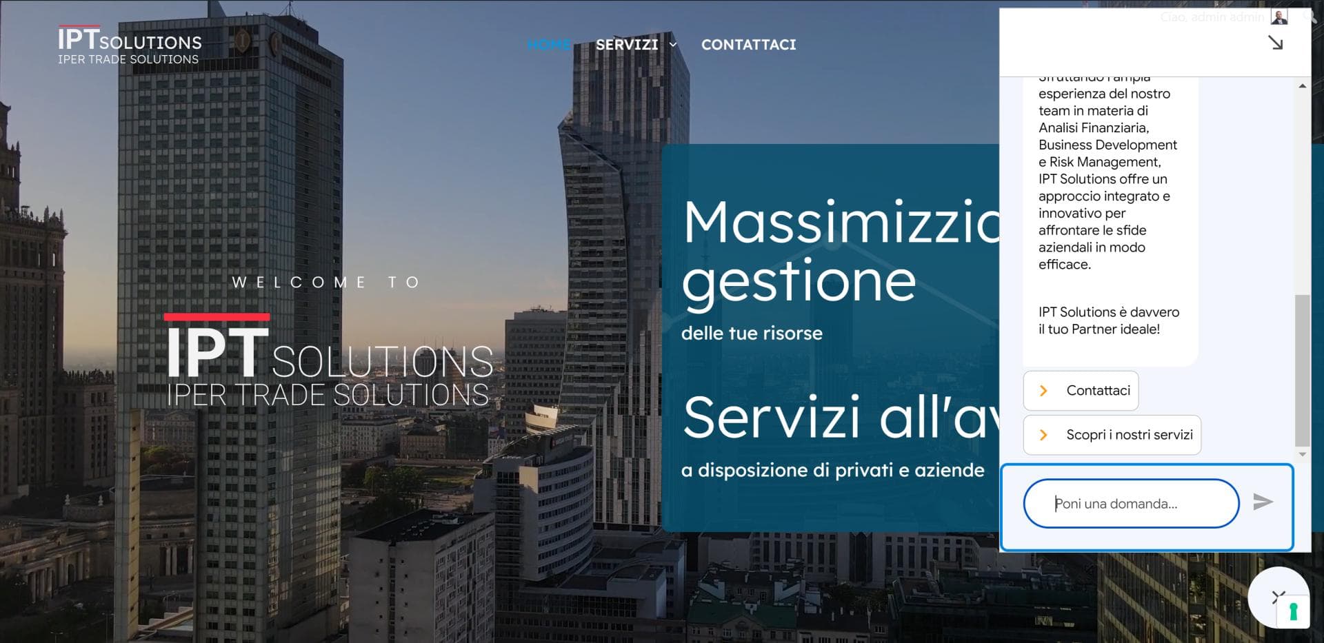 El sitio web de una empresa en italiano con el asistente de chat respondiendo en italiano.